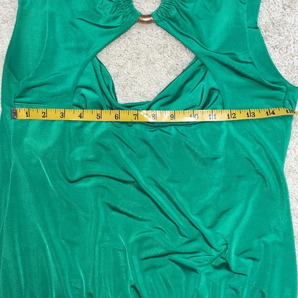 Hot & Delicious Green Open Back Tank Top Wooden Ring Gathered Shoulder Sz Large - Picture 8 of 10